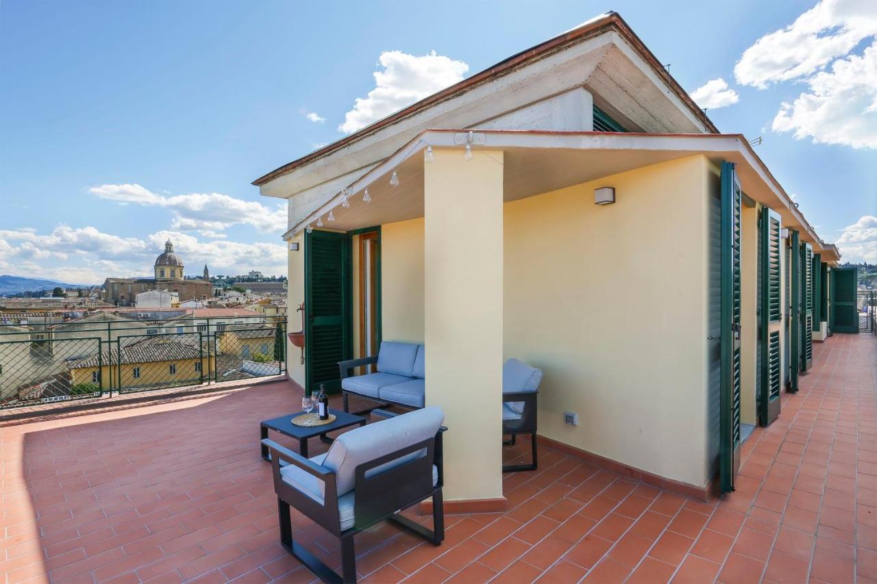 Penthouse With Big Terrace In Oltrarno - Hosted By Sweetstay Firenze Esterno foto